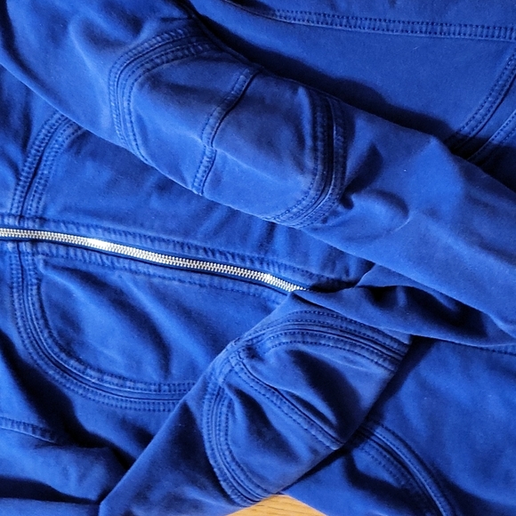 Lululemon Hooded Jacket Size 4 Dark Blue - Picture 7 of 8